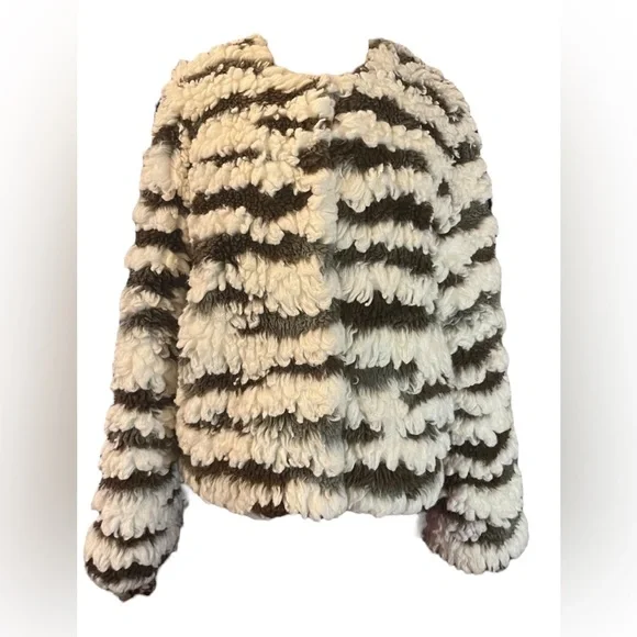 I.N.C. International Concepts Black and White Faux Fur Shag Jacket Size … - Picture 3 of 7